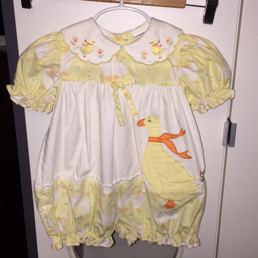 🐤 Vintage Embroidered Easter Duck Romper 24 mon